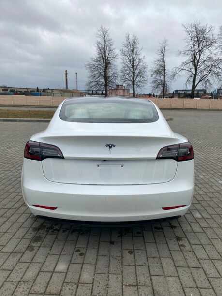 Tesla Model 3, 2020 г.