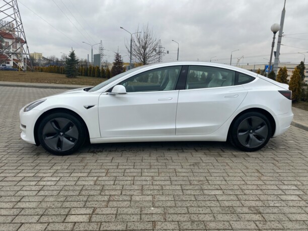 Tesla Model 3, 2020 г.