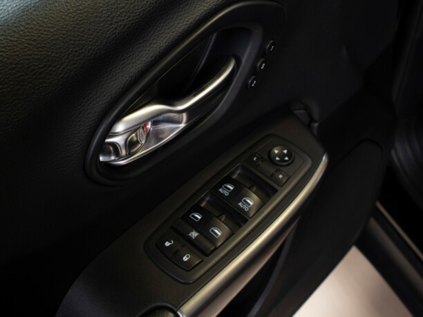 Jeep Cherokee KL · Рестайлинг, 2018 г.