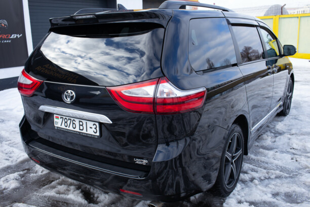 Toyota Sienna III (XL30), 7 мест, 2018 г.