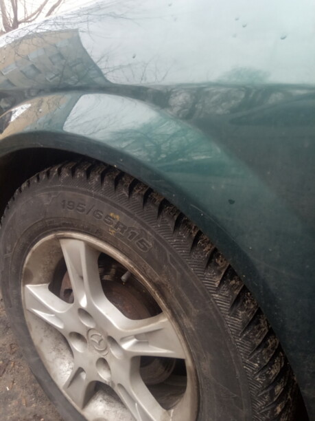 Mazda 323F, 2001 г.