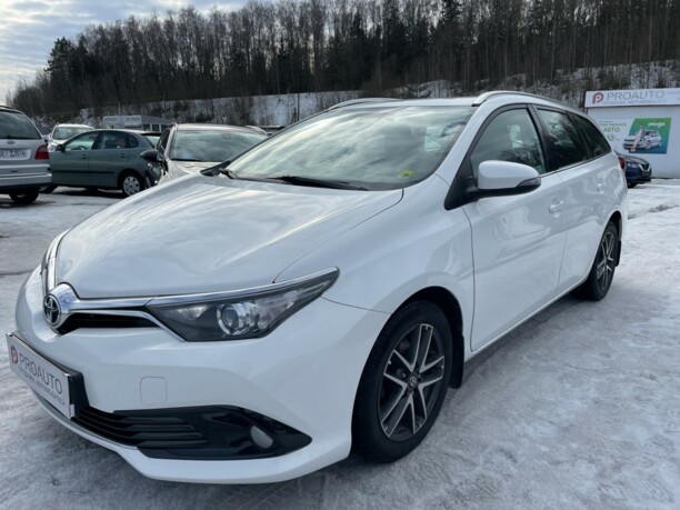 Toyota Auris II (E180) · Рестайлинг, 2018 г.