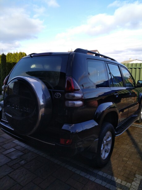 Toyota Land Cruiser Prado J120, 7 мест, 2006 г.