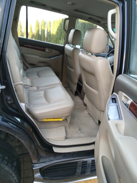 Toyota Land Cruiser Prado J120, 7 мест, 2006 г.