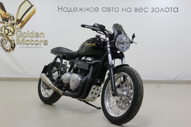Triumph Thruxton 900, 2010 г.