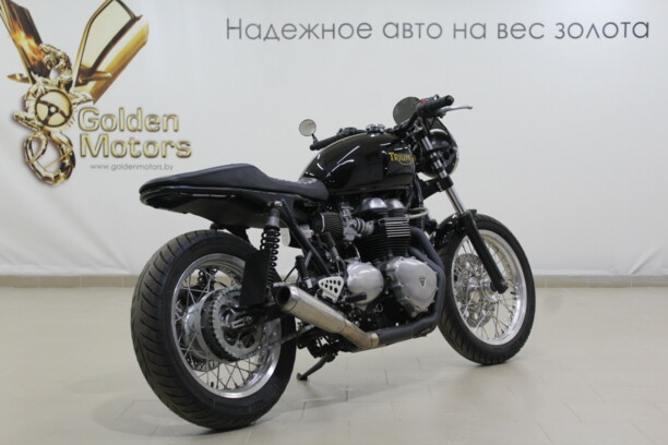 Triumph Thruxton 900, 2010 г.