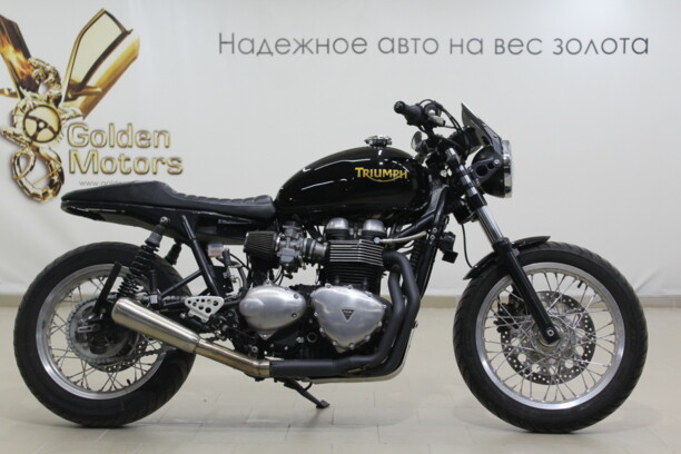 Triumph Thruxton 900, 2010 г.