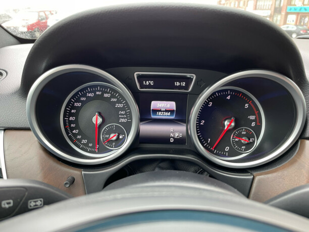 Mercedes-Benz GLE W166, 2015 г.