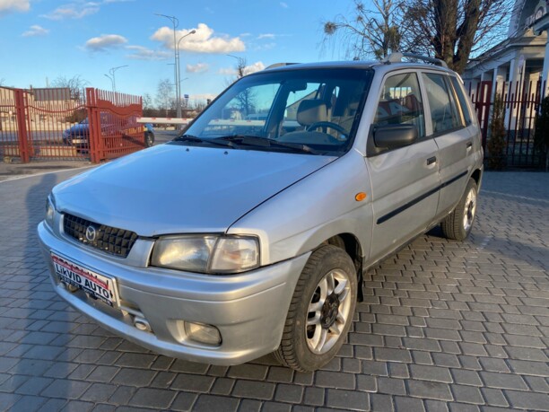 Mazda Demio DW, 1999 г.