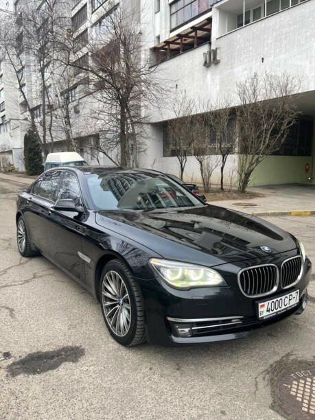 BMW 7 серия F02 (Long) · Рестайлинг, 2012 г.