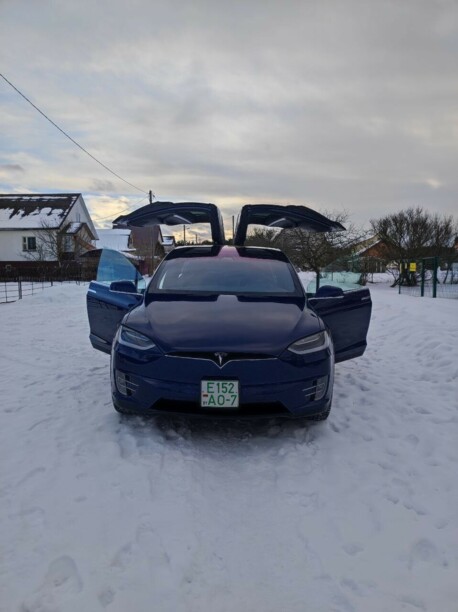 Tesla Model X, 2018 г.