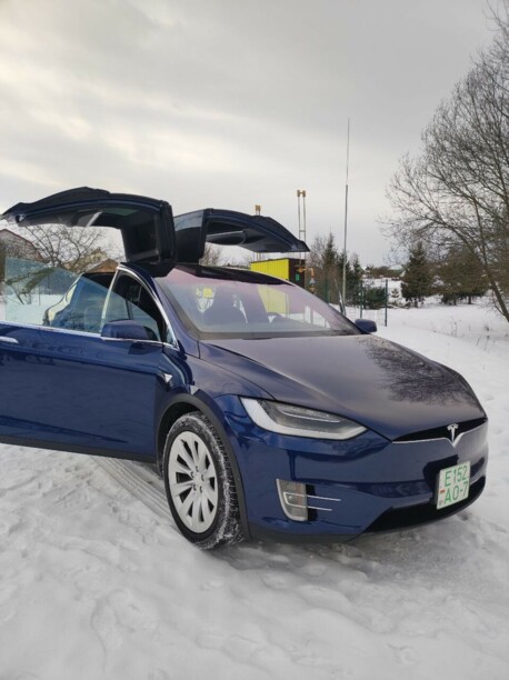 Tesla Model X, 2018 г.