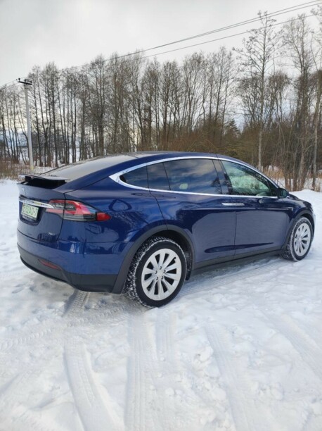 Tesla Model X, 2018 г.
