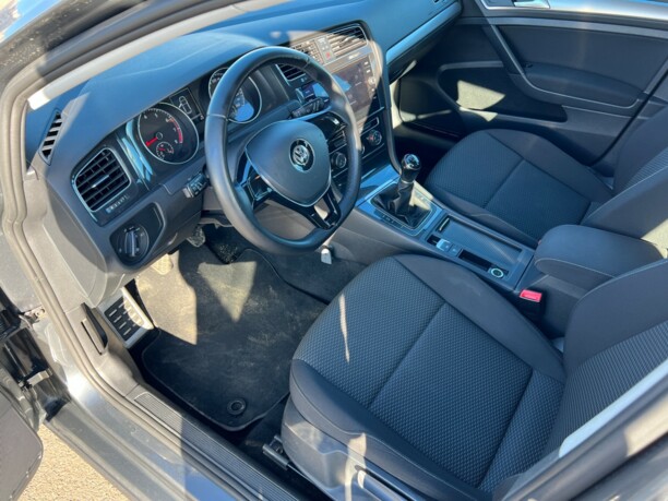 Volkswagen Golf VII · Рестайлинг, 2017 г.