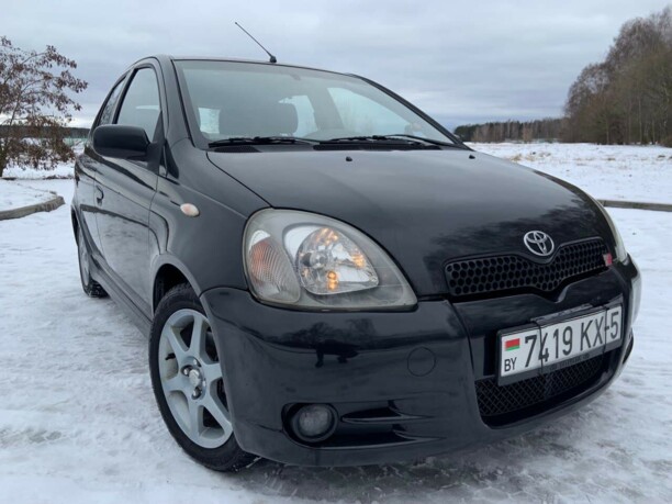 Toyota Yaris I (P1), 2002 г.