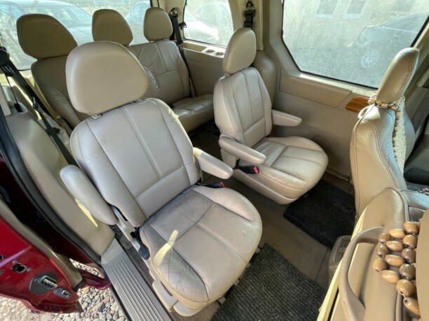Ford Windstar II, 7 мест, 2000 г.