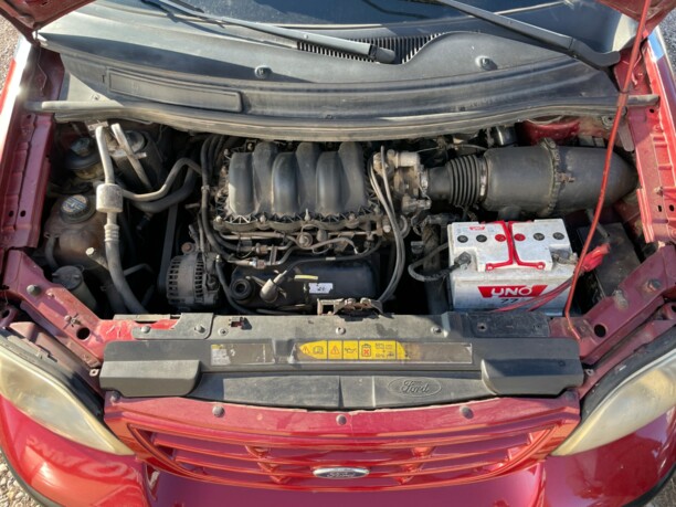 Ford Windstar II, 7 мест, 2000 г.