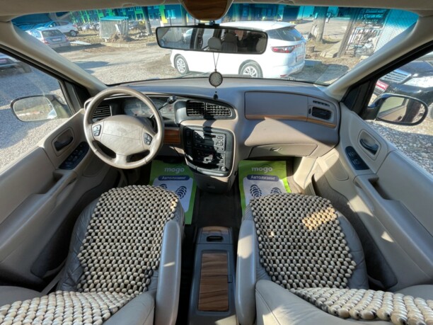 Ford Windstar II, 7 мест, 2000 г.