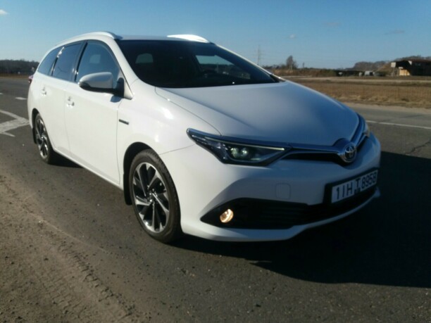 Toyota Auris II (E180) · Рестайлинг, 2016 г.
