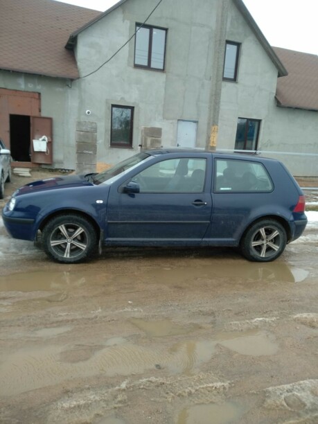 Volkswagen Golf IV, 2001 г.