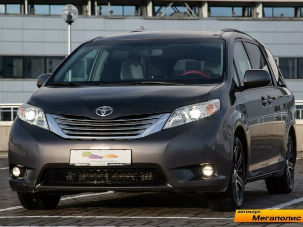 Toyota Sienna III (XL30), 2011 г.