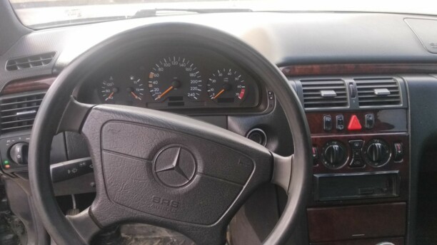 Mercedes-Benz E-Класс W210, S210, 1997 г.