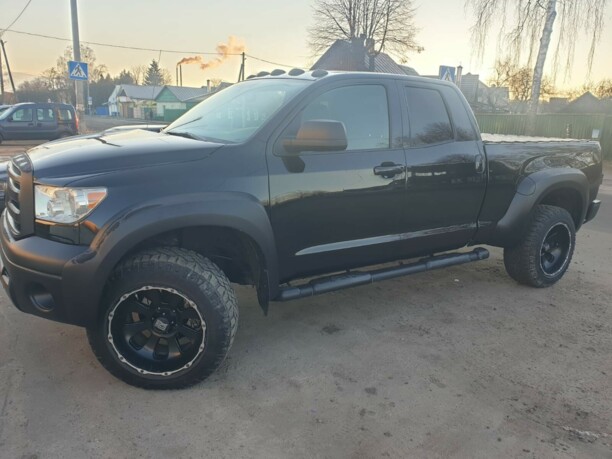 Toyota Tundra II, 2010 г.