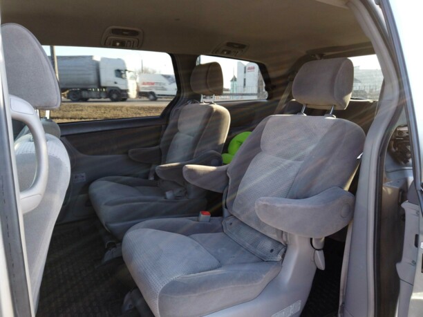 Toyota Sienna II (XL20) · Рестайлинг, 7 мест, 2007 г.