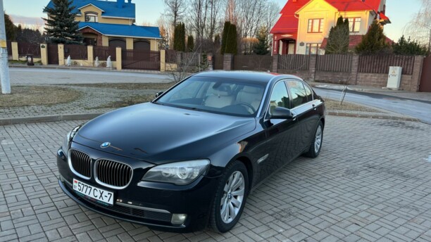 BMW 7 серия F02 (Long), 2012 г.