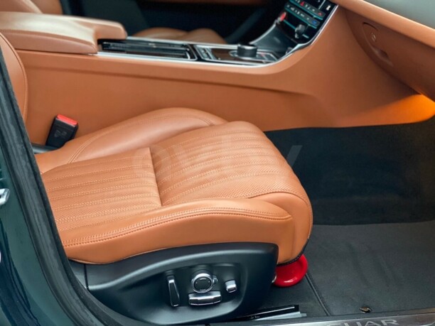 Jaguar XF X260, 2016 г.