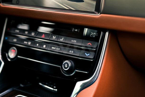 Jaguar XF X260, 2016 г.