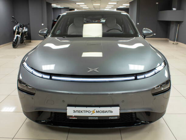 Xpeng P7, 2020 г.