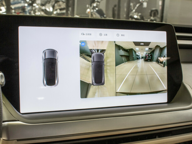 Xpeng P7, 2020 г.