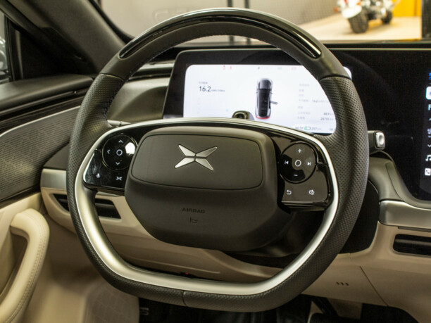 Xpeng P7, 2020 г.
