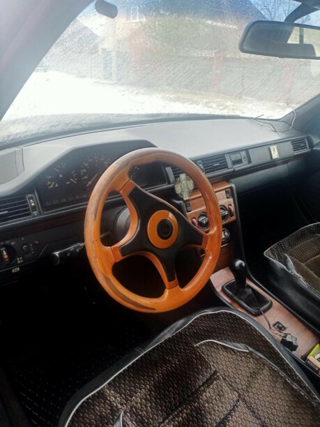 Mercedes-Benz E-Класс W124, S124, C124, A124, 1991 г.