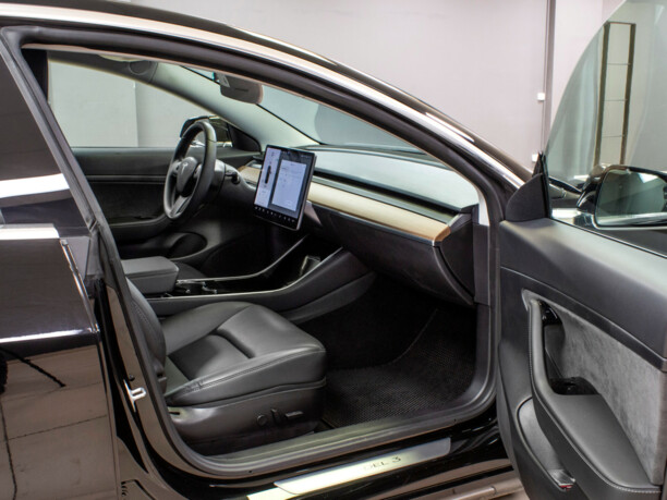 Tesla Model 3, 2019 г.