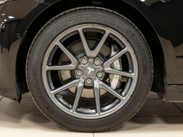 Tesla Model 3, 2019 г.