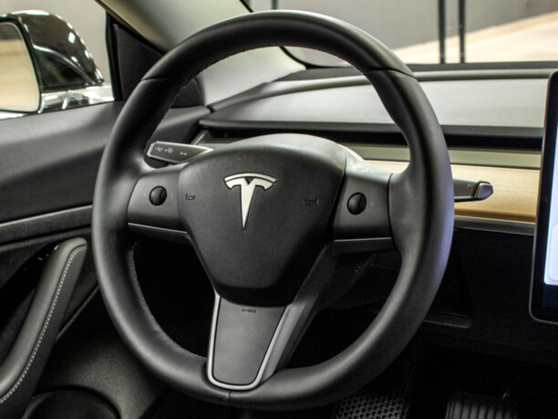Tesla Model 3, 2019 г.