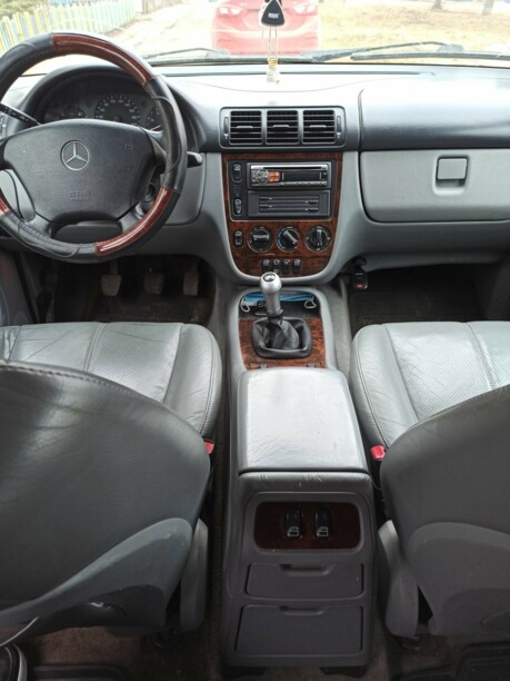 Mercedes-Benz M-Класс W163, 2001 г.
