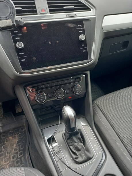 Volkswagen Tiguan II, 2019 г.