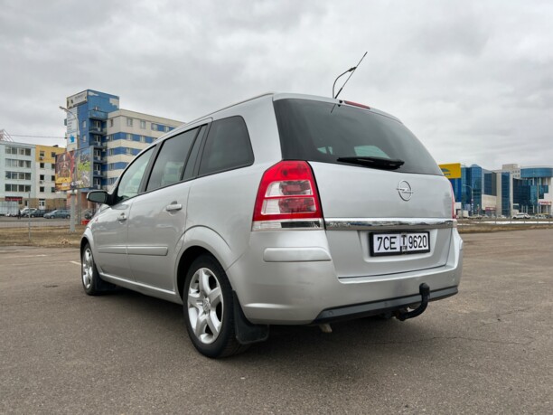 Opel Zafira B · Рестайлинг, 2008 г.