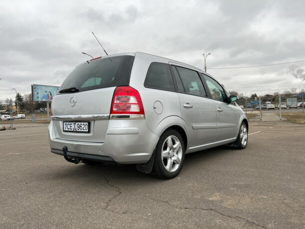 Opel Zafira B · Рестайлинг, 2008 г.