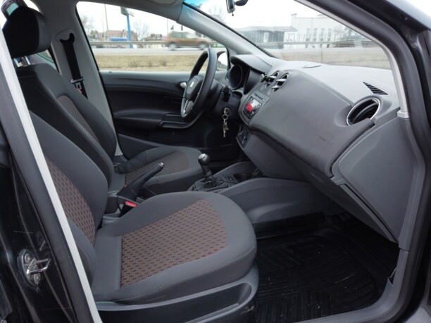 SEAT Ibiza IV, 2010 г.