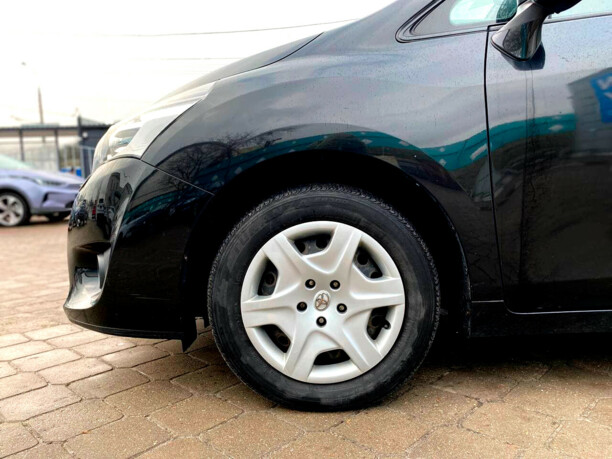 Toyota Verso I · Рестайлинг, 2013 г.
