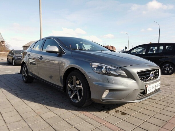 Volvo V40 II, 2015 г.