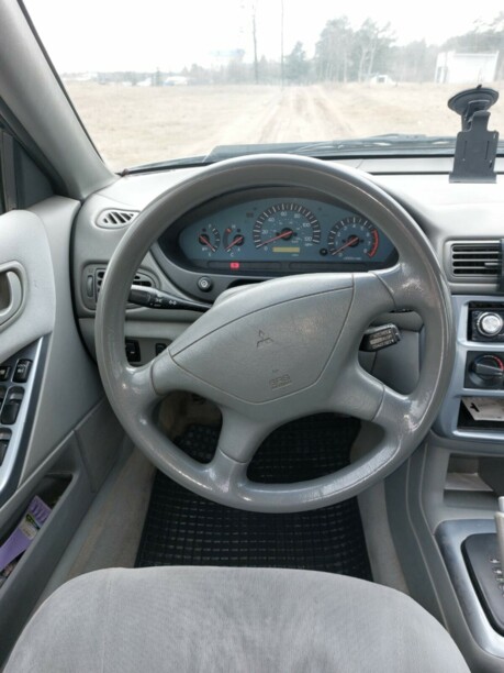 Mitsubishi Galant VIII, 2003 г.