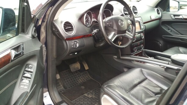 Mercedes-Benz GL-Класс X164 (Рестайлинг), 2011 г.