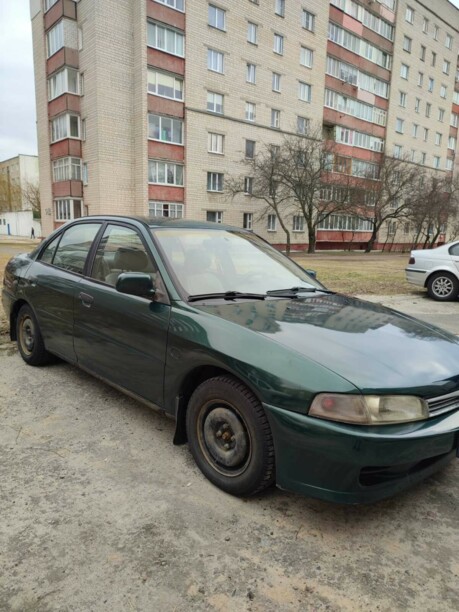 Mitsubishi Mirage V, 1999 г.