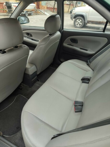 Mitsubishi Mirage V, 1999 г.