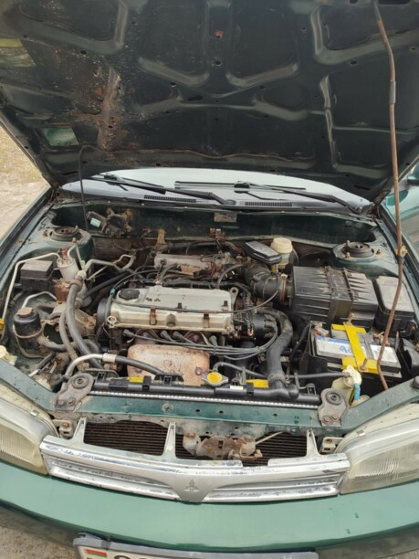 Mitsubishi Mirage V, 1999 г.